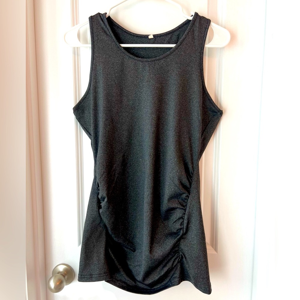 Athletic maternity tank top
